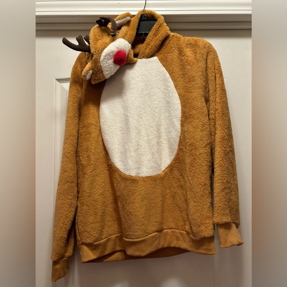 Lot of 5 Christmas Shirts, Sizes XL - XXL, New, $20 for the entire lot - Picture 5 of 5